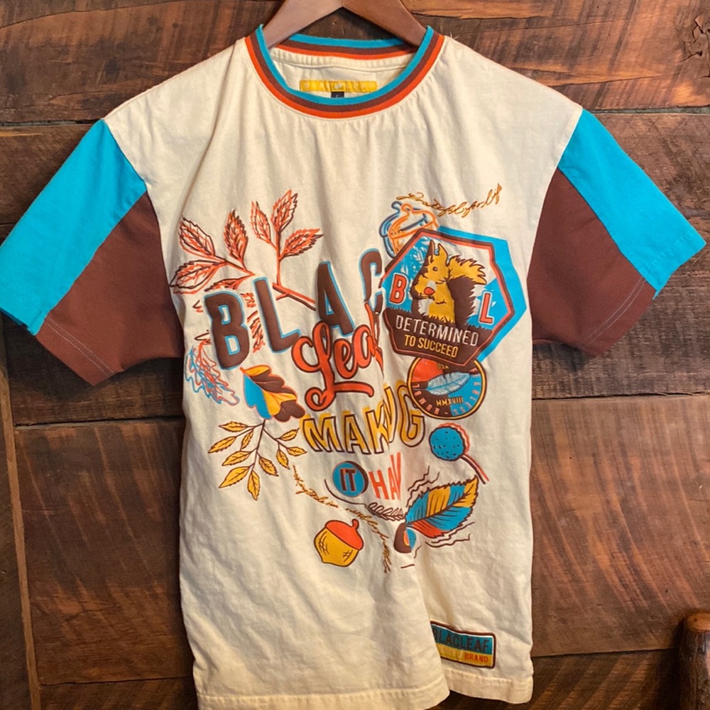 Men’s small blacleaf shirt